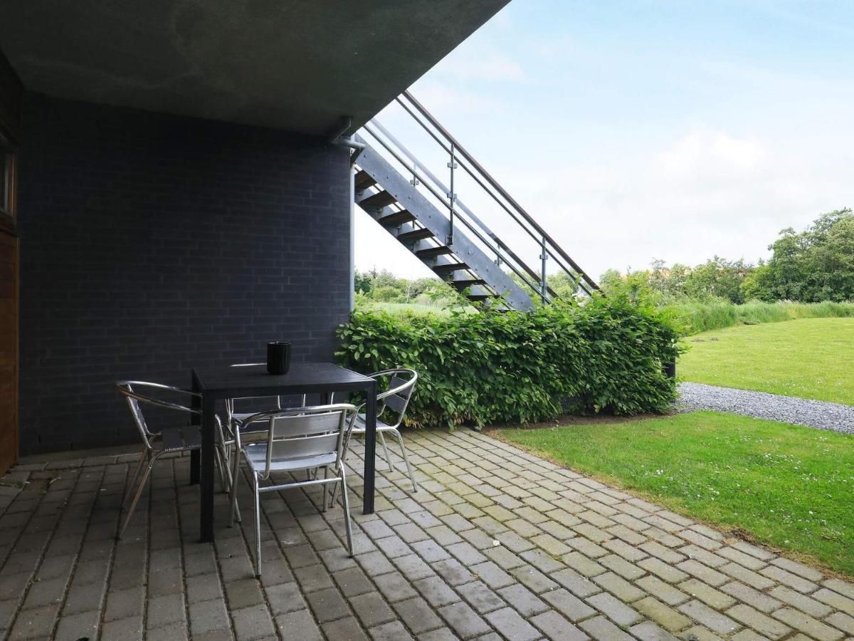Apartment Iv